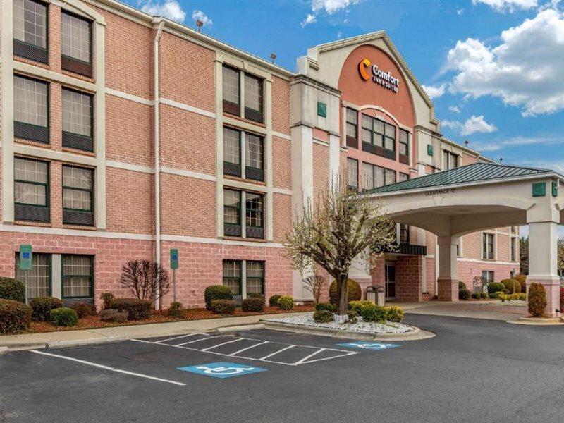 Comfort Inn & Suites Lake Norman Cornelius Exterior photo