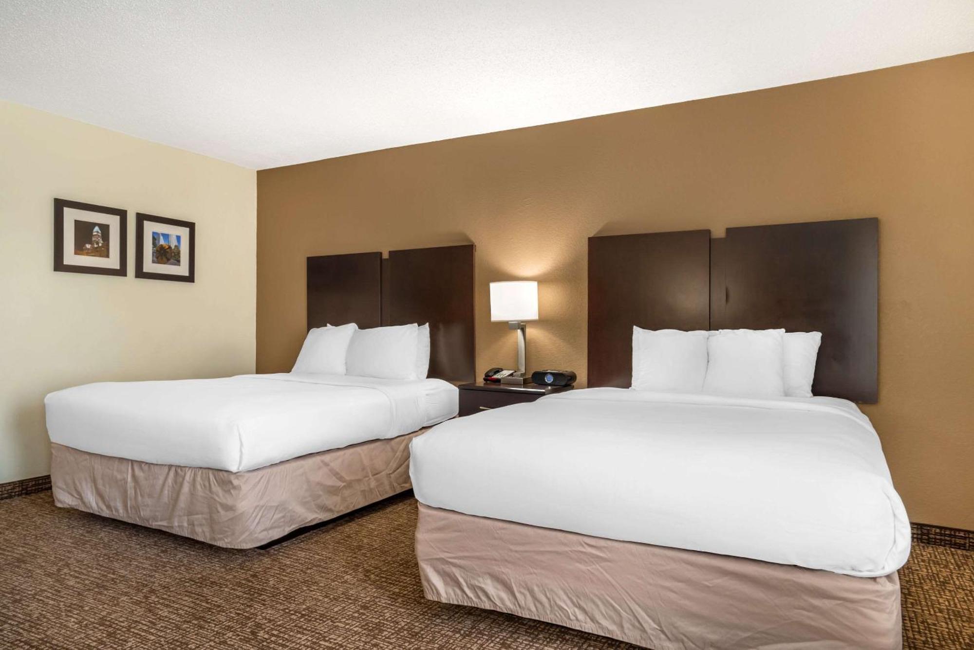 Comfort Inn & Suites Lake Norman Cornelius Exterior photo