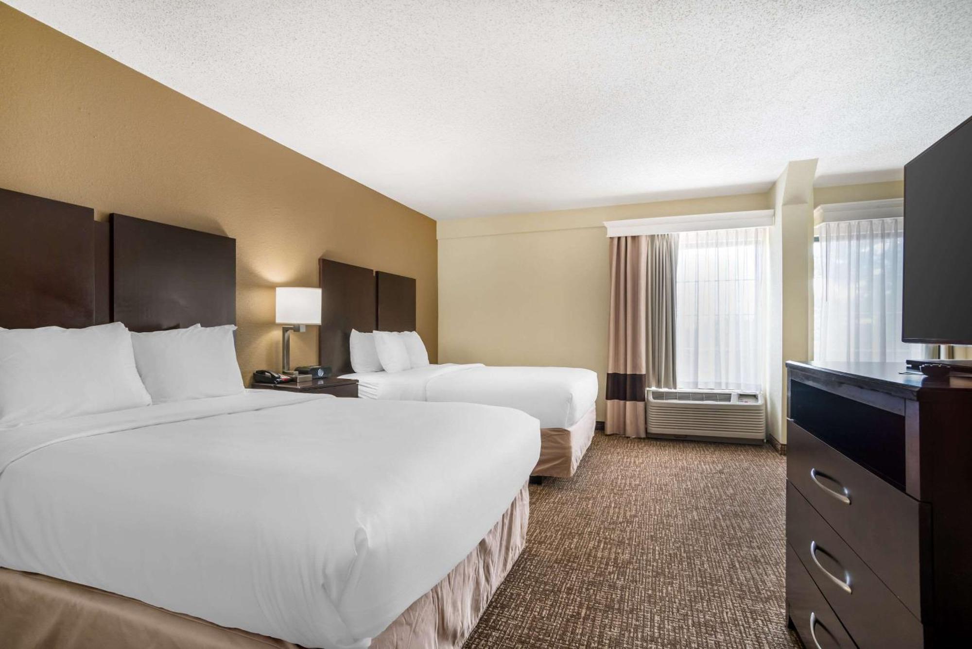 Comfort Inn & Suites Lake Norman Cornelius Exterior photo