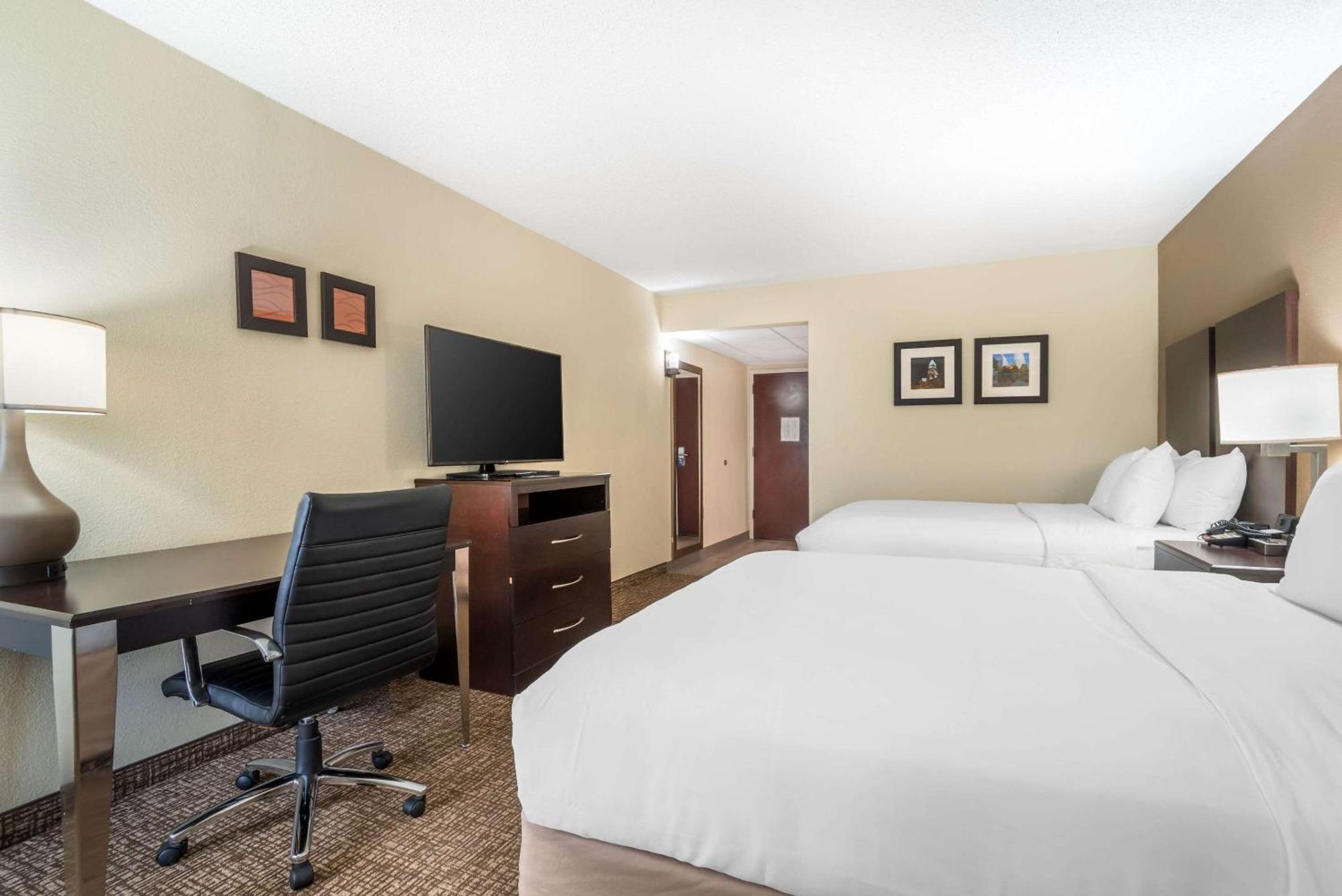 Comfort Inn & Suites Lake Norman Cornelius Exterior photo